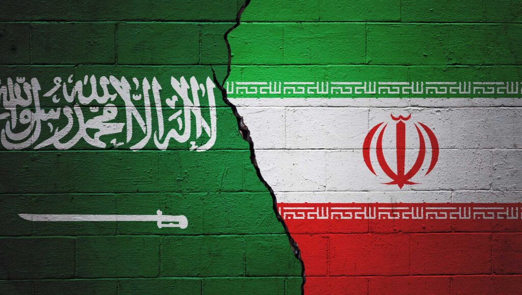 مقایسه شاخص‌های اقتصادی و اجتماعی ایران و عربستان و نتایج تأمل برانگیز آن + نمودار