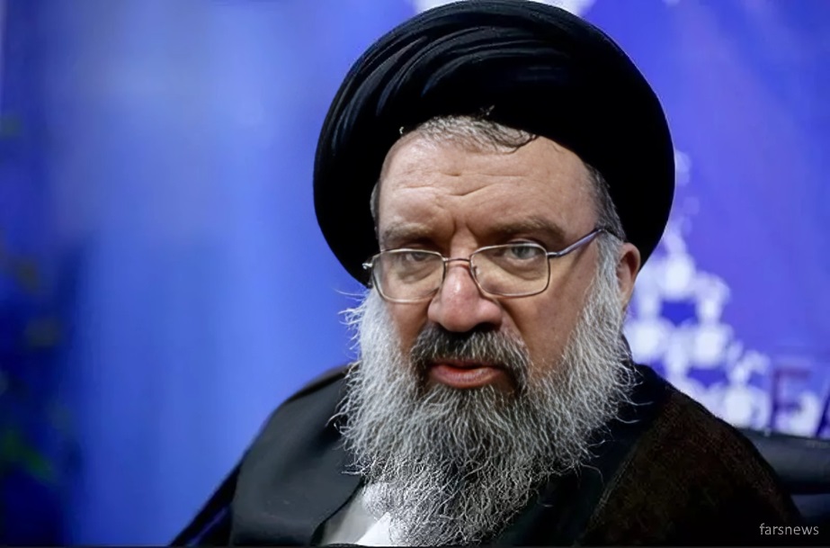 احمد خاتمی: در زمان پهلوی برخی از مخالفان را در قفس‌ شیرهای گرسنه می‌ انداختند