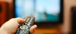 کاهش مخاطبان تلویزیون