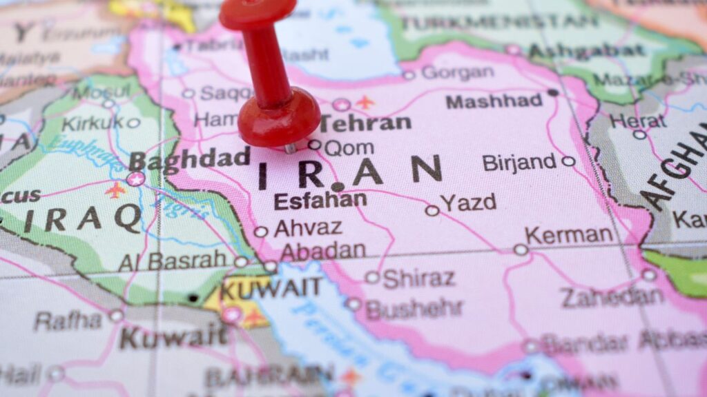 نام ایران و بقیه کشورهای دنیا چه معنایی دارد؟
