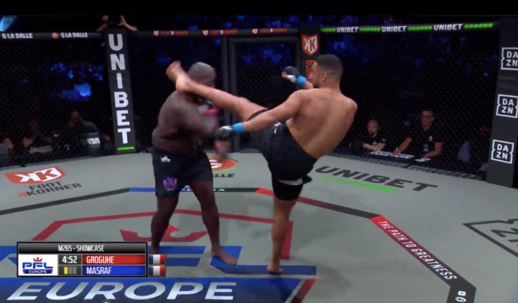 ناک اوت شدن مبارز MMA در عرض ۱۰ ثانیه بدون کوچکترین دفاعی از خودش + ویدیو