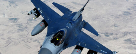 ۱۰ جت نظامی قدیمی ارتش ایالات متحده که هنوز در سرویس هستند؛ از B-52H تا F-16