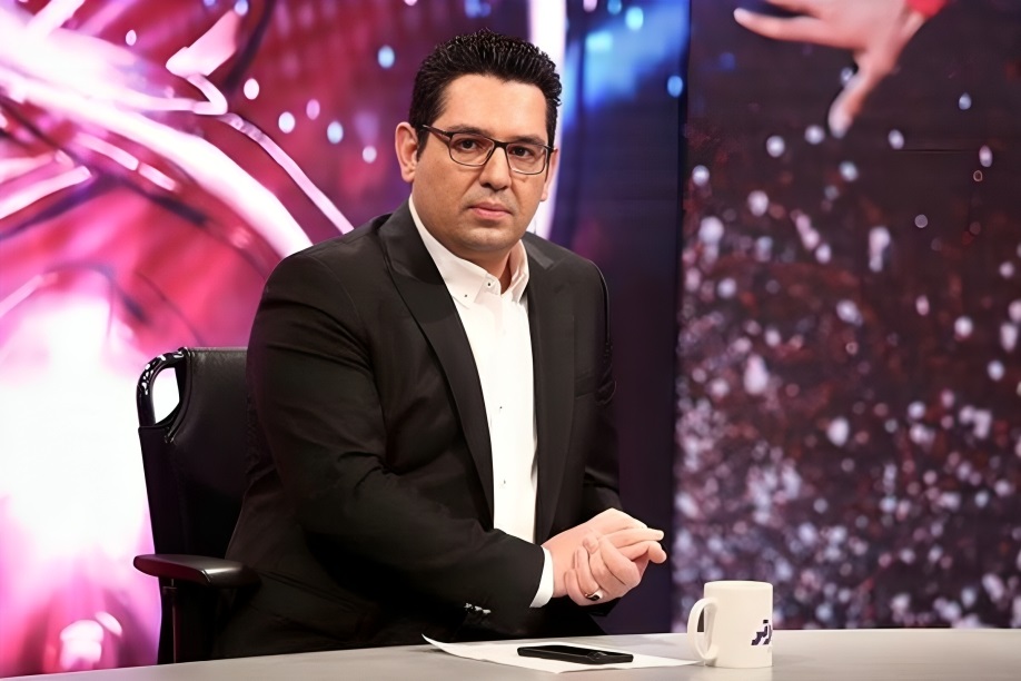 ماجرای سفر پر سر و صدای محمدرضا احمدی گزارشگر صدا و سیما به کانادا + ویدئو