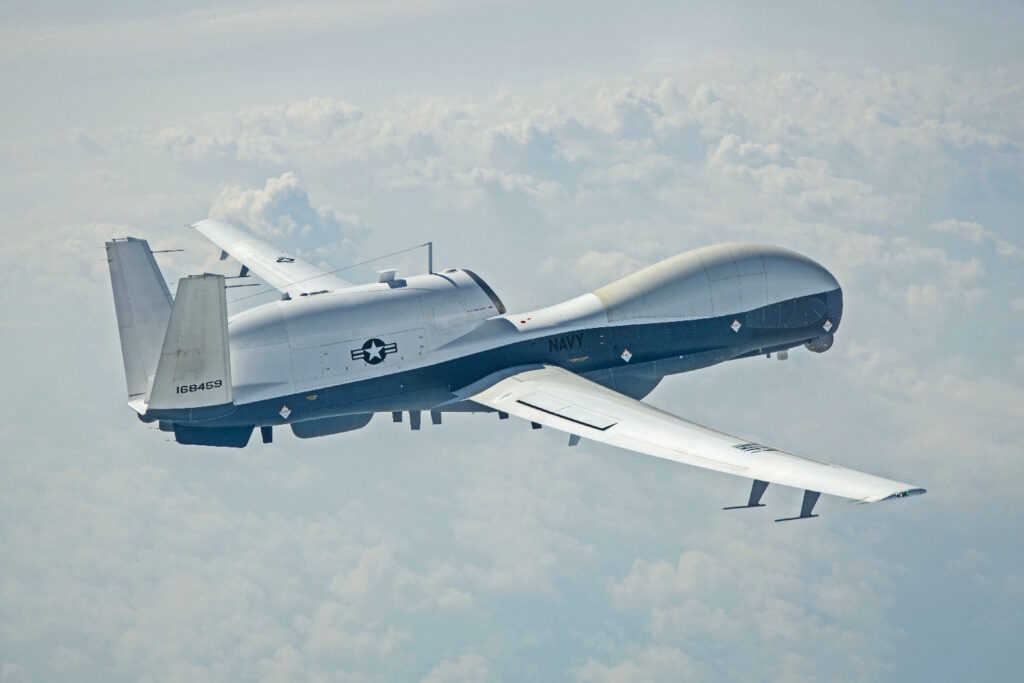 پهپاد جاسوسی و نظارت دریایی The MQ-4C Triton ساخت نورثروپ گرومن + ویدیو