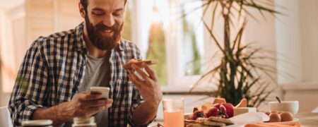 کدام مواد غذایی را نباید با معده خالی خورد؟