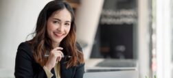 ۱۰ ویژگی که به زنان جذابیتی استثنایی می بخشد
