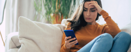 بر اساس اصول روانشناسی این ۷ موقعیت افراد درونگرا را آزار می دهد